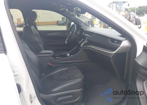 2023 Jeep Grand Cherokee L Altitude 4X2 z USA, uszkodzony, nr VIN 1C4RJJAG8P8901991